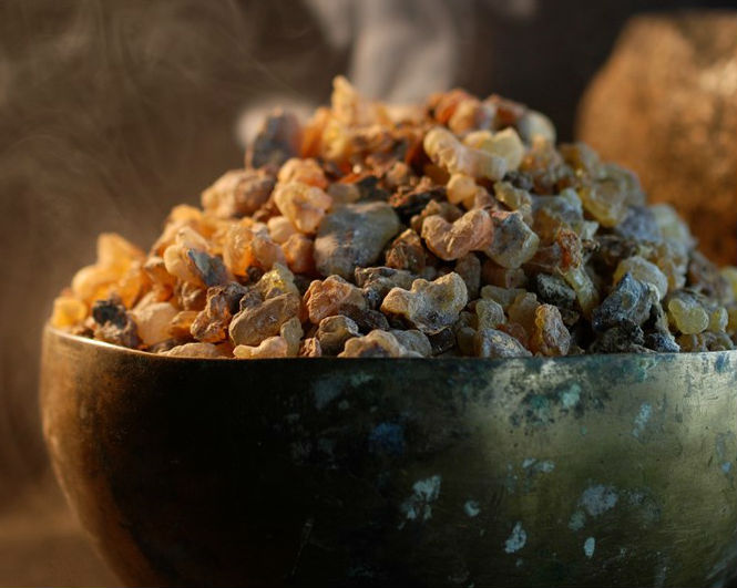 chilled-out-dogs-frankincense-and-myrrh